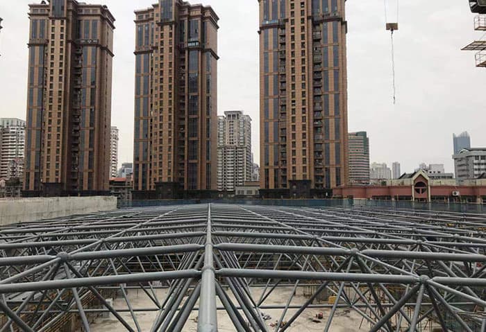 锦州螺栓球网架结构